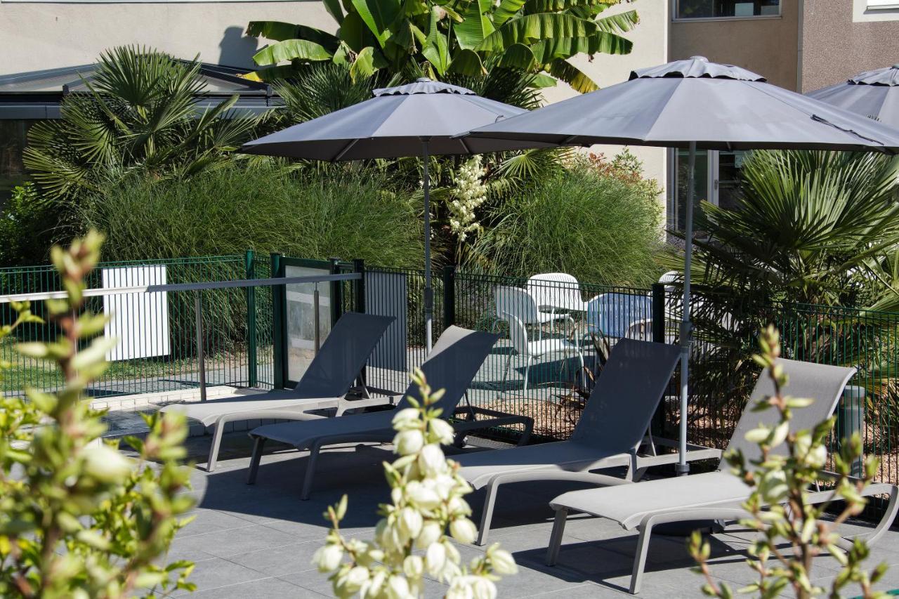 Novotel Clermont-Ferrand Exterior foto
